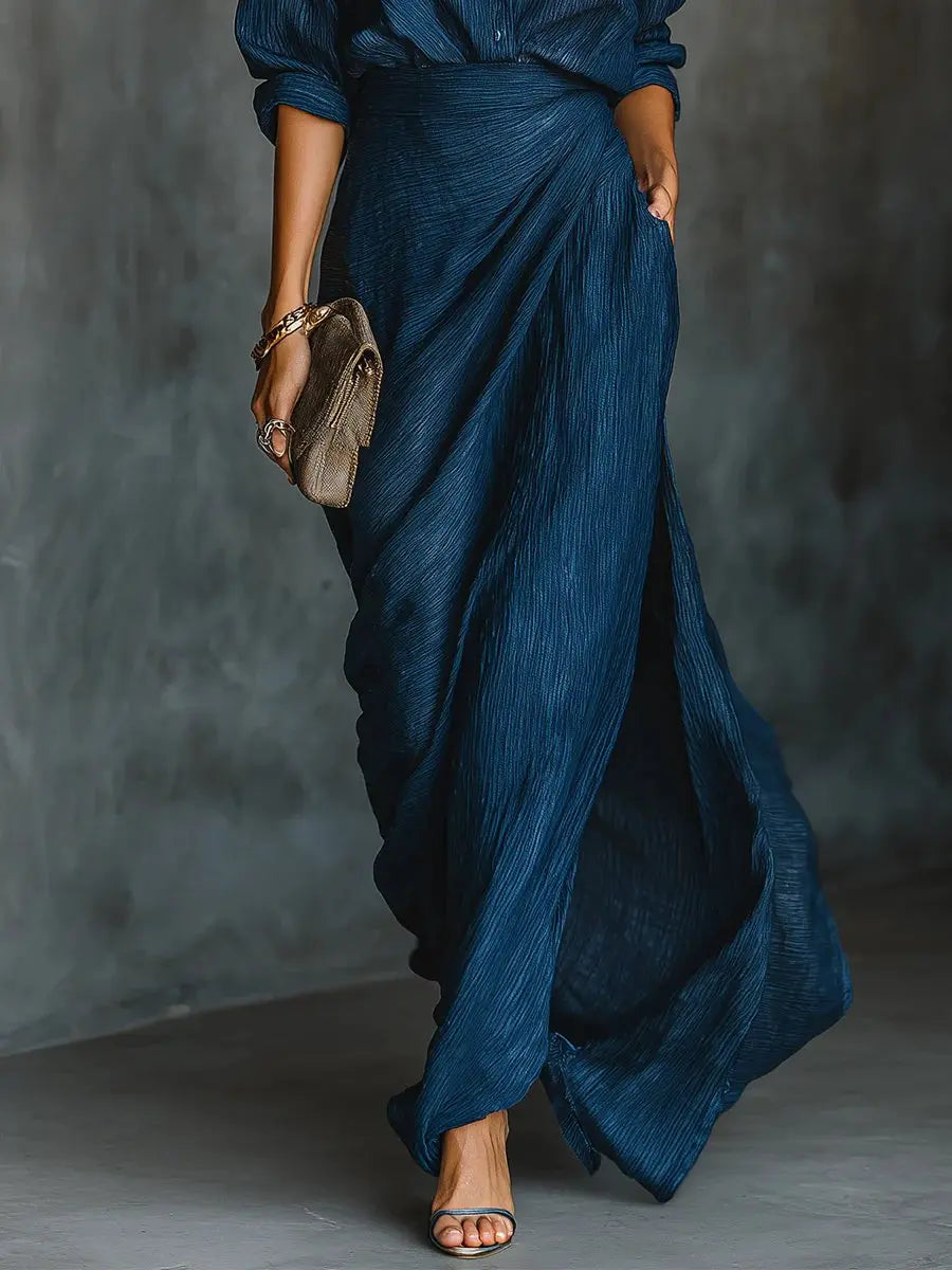 Long sleeve dark blue V-neck maxi dress for women. Elegant & versatile, suitable for casual-formal spring & autumn events.