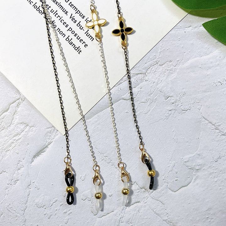 Women's delicate adjustable filigree pendant necklace. Elegant jewelry, an exquisite fashion accessory.