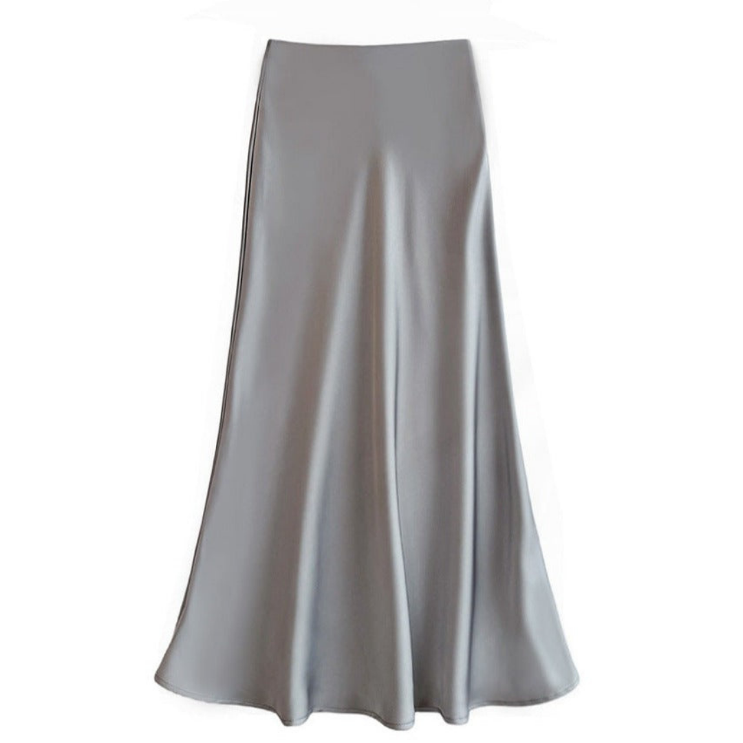 Women's versatile midi skirt, offering a flowy, elegant silhouette.