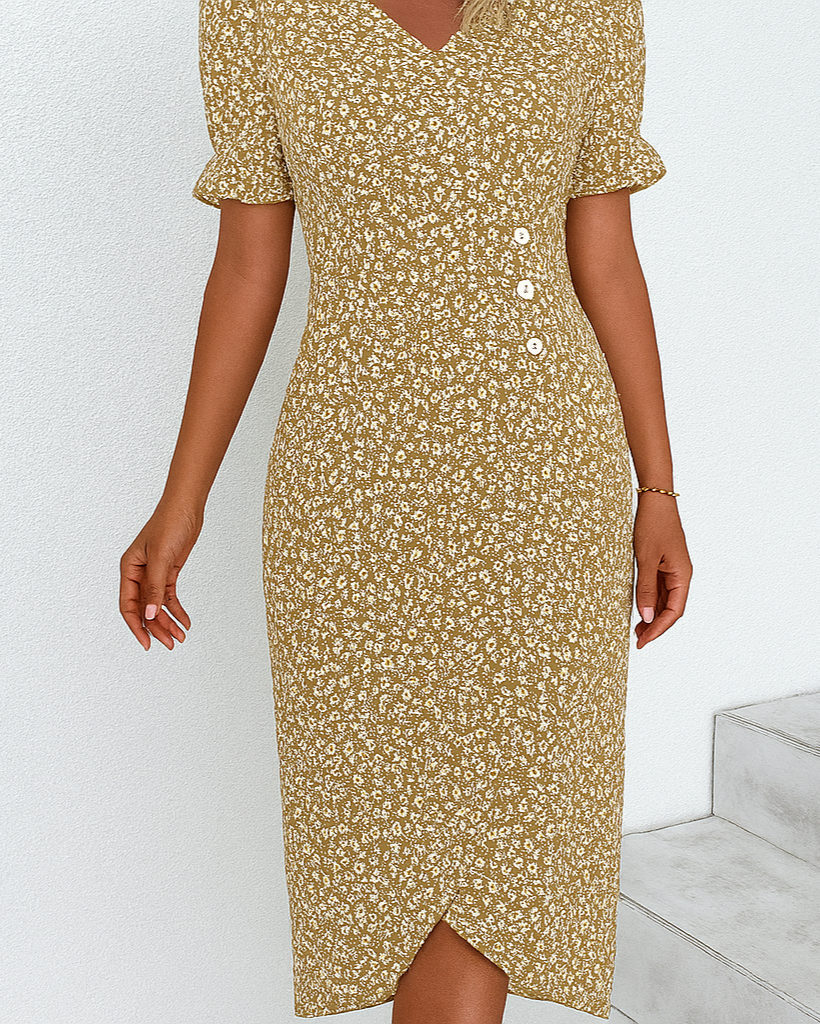 High-waist flowy maxi dress, comfortable and lightweight, a tiered summer sundress for women.