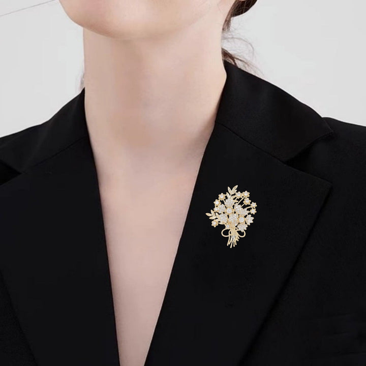 Beautiful flower crystal brooch, ideal fashion jewelry gift for her. Adds elegance to any outfit.