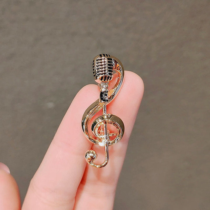 Luxury musical note brooch, an elegant metal pin for musicians & music lovers. Perfect unisex gift accessory.