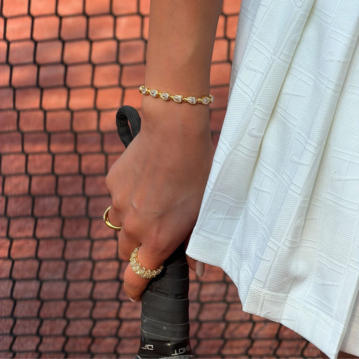 Women's padel bracelet: delicate gold vermeil & sterling silver, luxury jewelry with a pear stone, everyday wear.