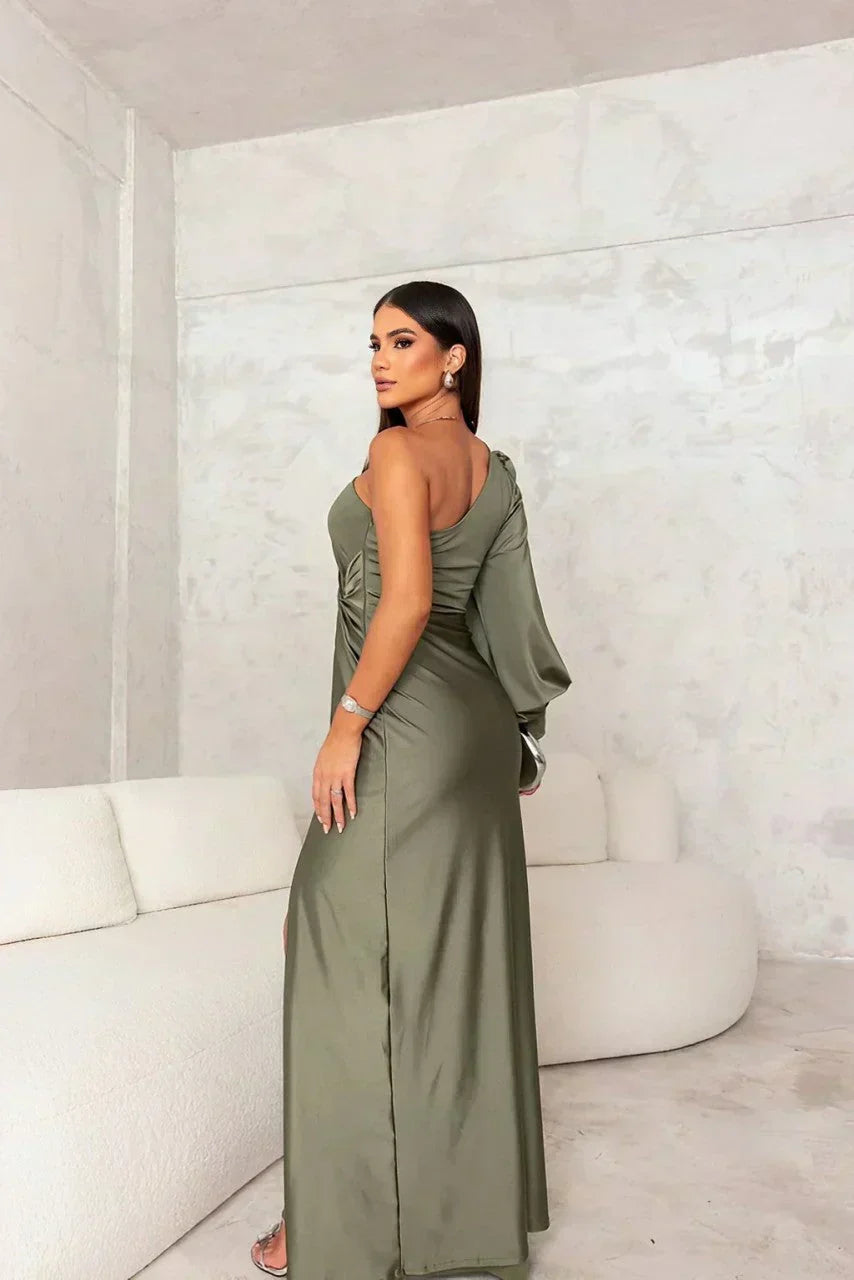 Women's black one-shoulder formal maxi dress, ideal for galas, parties, and elegant evening wear.