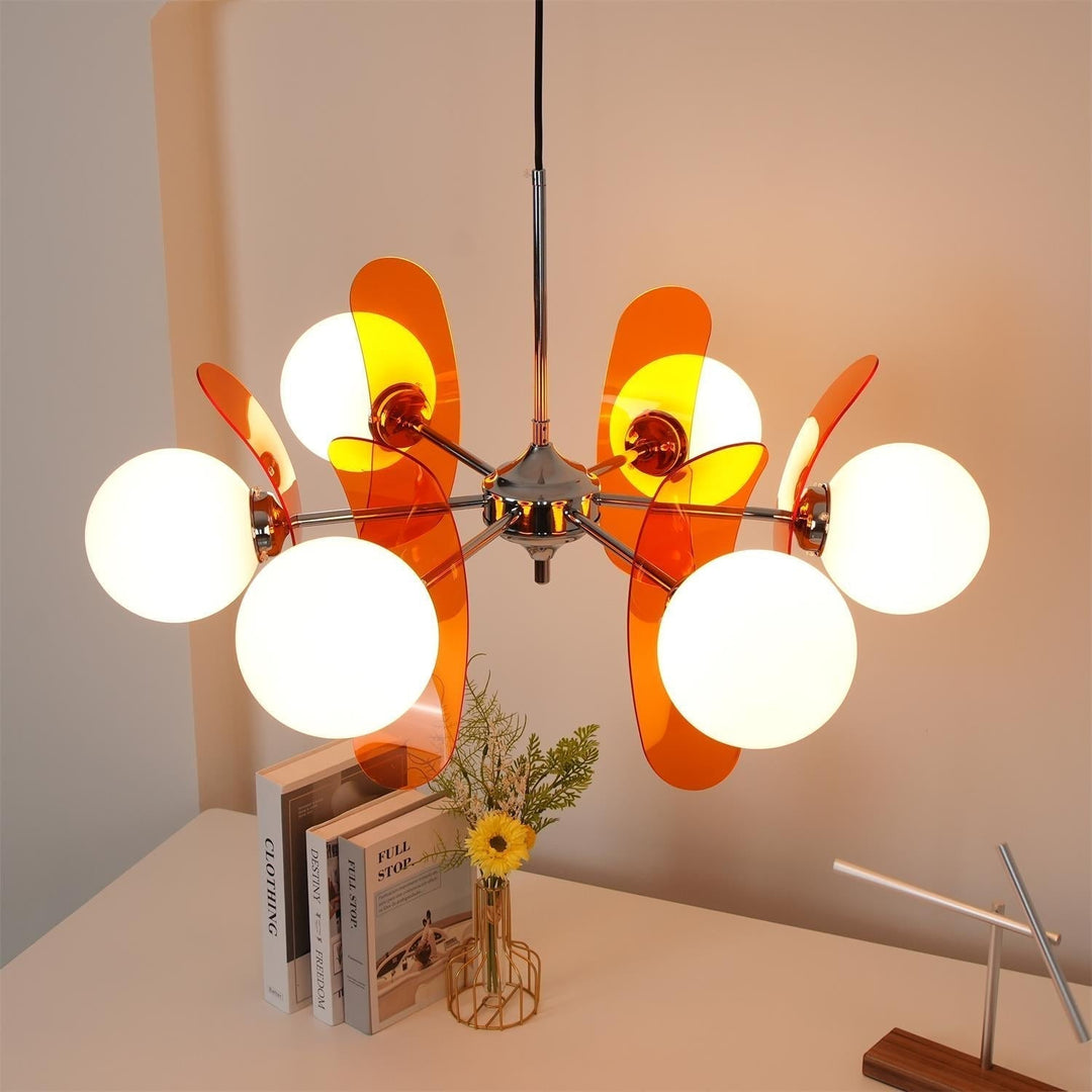 Sophisticated Hawii petal design lighting, a contemporary statement.