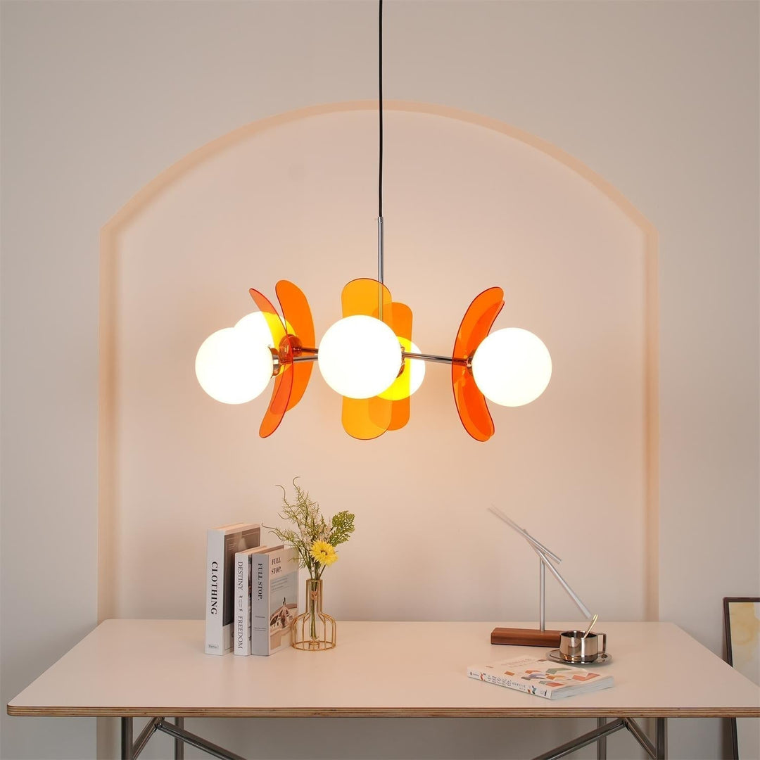 Artistic Hawii petal pendant light, perfect for modern dining.