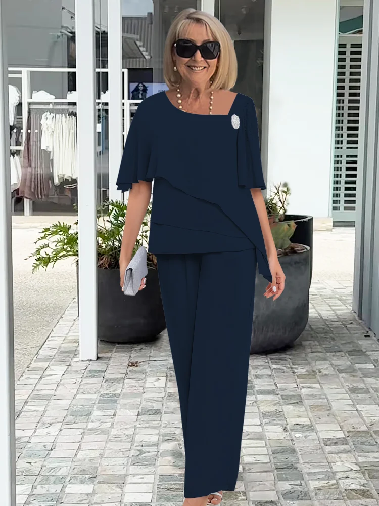 Chic navy blue women's two-piece summer set, a comfortable and elegant skirt outfit. Versatile for any occasion.
