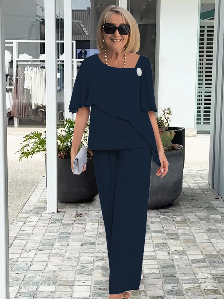 Chic navy blue women's two-piece summer set, a comfortable and elegant skirt outfit. Versatile for any occasion.