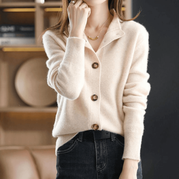 Stylish long-sleeve women's knit cardigan, lightweight & elegant for comfortable layering in spring & fall.