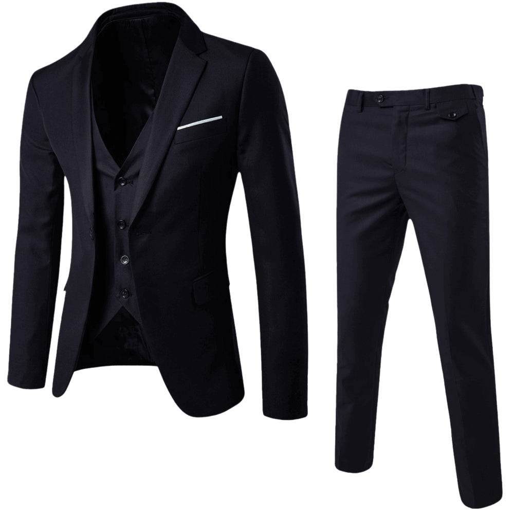 Well-fitted men's tailored suit set, a classic choice for spring weddings & business meetings.