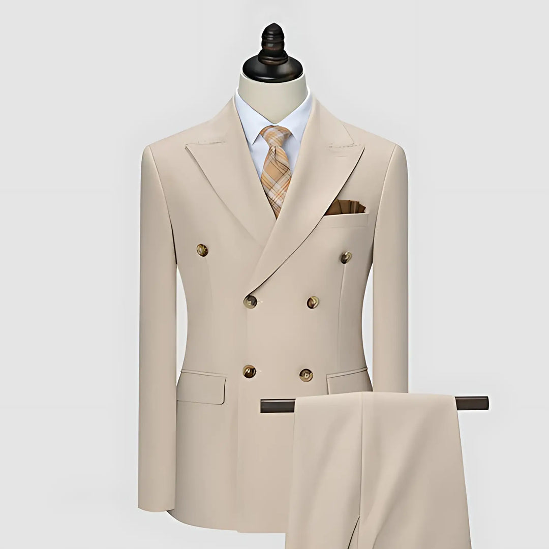 Elegant men's double-breasted wedding suit with sharp peak lapels, ideal for formal occasions & sophisticated events.