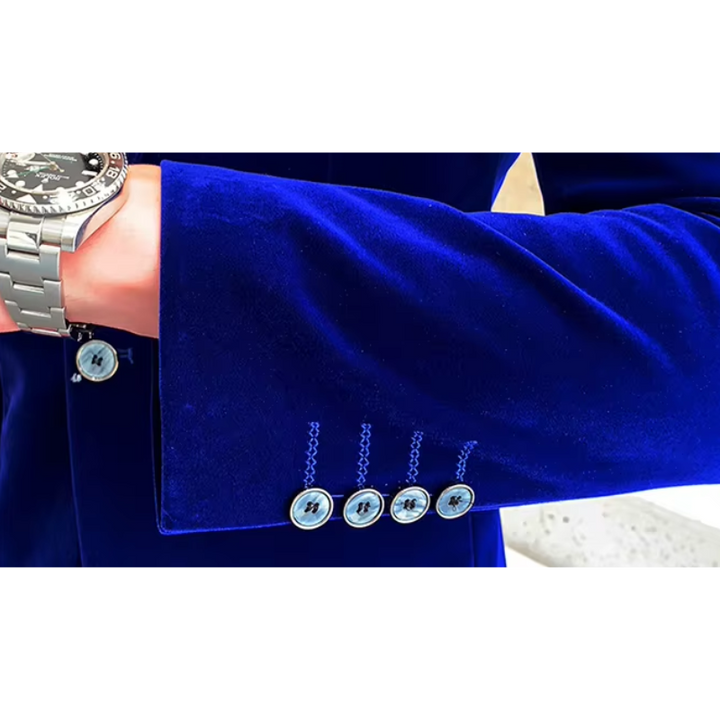 Groom's elegant slim fit velvet blazer. One-button suit jacket, ideal for wedding attire and formal celebrations.