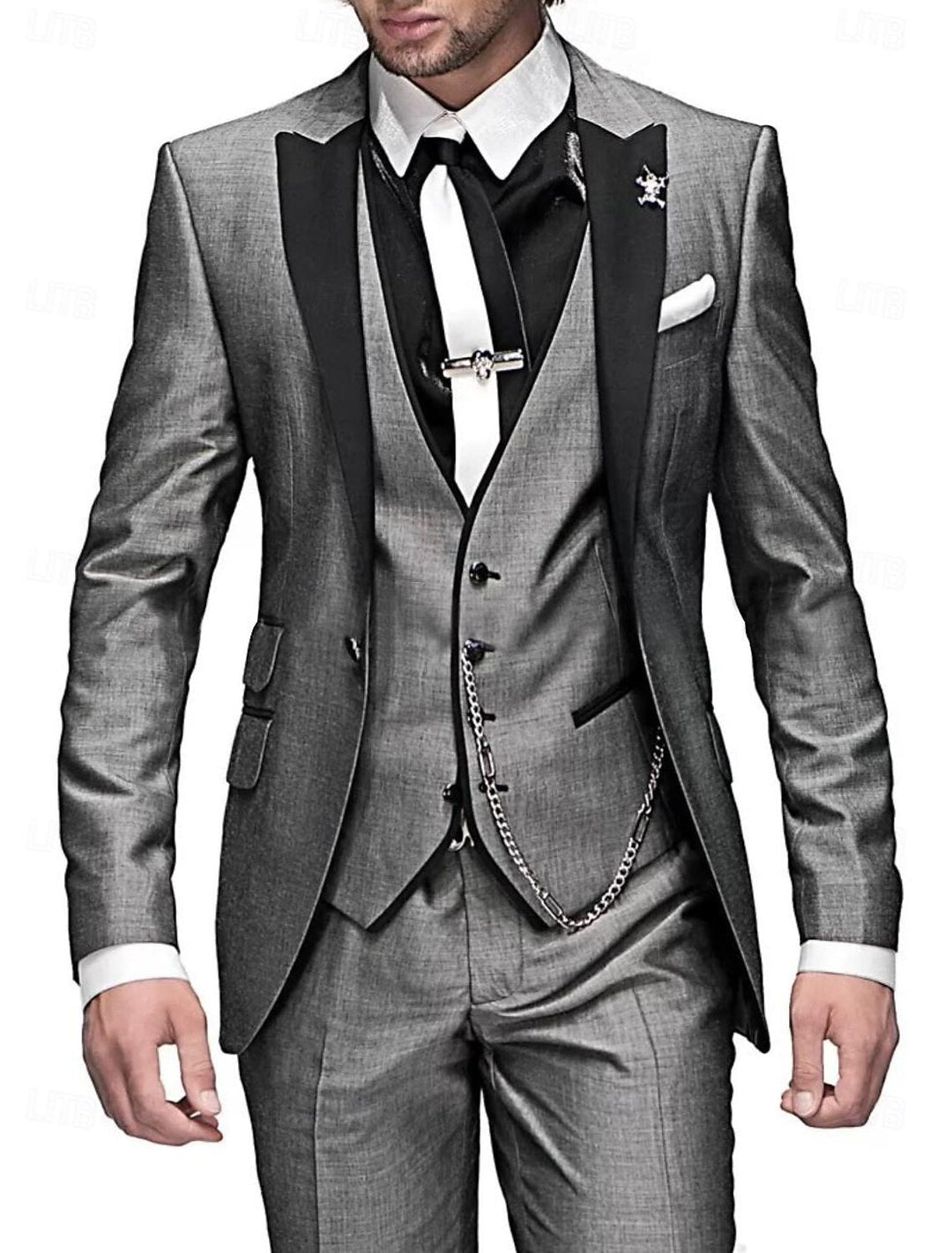 Sophisticated men's formal tailored suit set, a classic choice for special occasions & elegant parties.