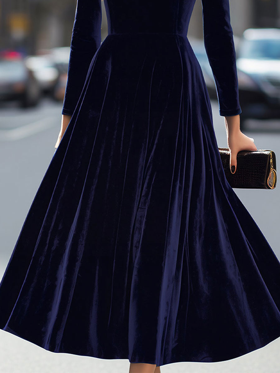 Royal Blue Elegant A-Line Midi Dress for Winter Wedding Guests. Chic long-sleeve occasion wear.