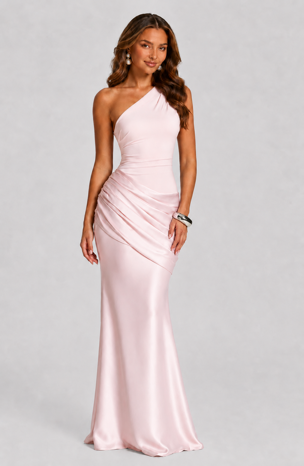 Women's elegant one-shoulder maxi dress, a chic long dress with a flattering draped waist.
