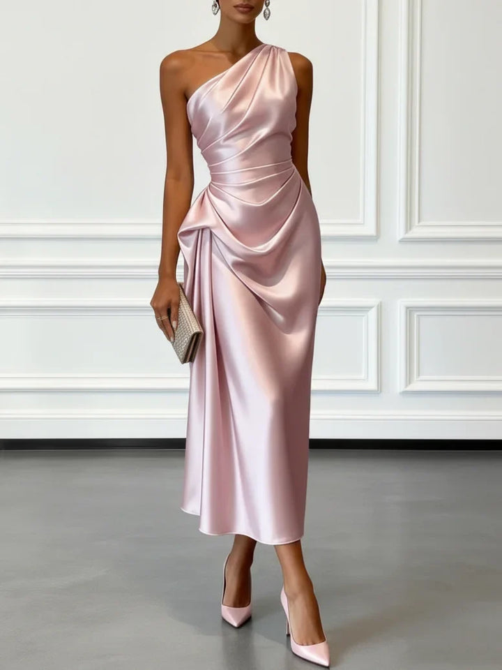 Flattering women's ruched midi dress with one shoulder, perfect for wedding guests and parties.