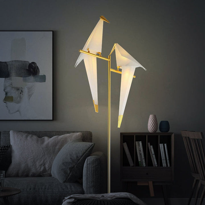 Decorative origami bird lamp, elegant and modern, perfect for ambient lighting.