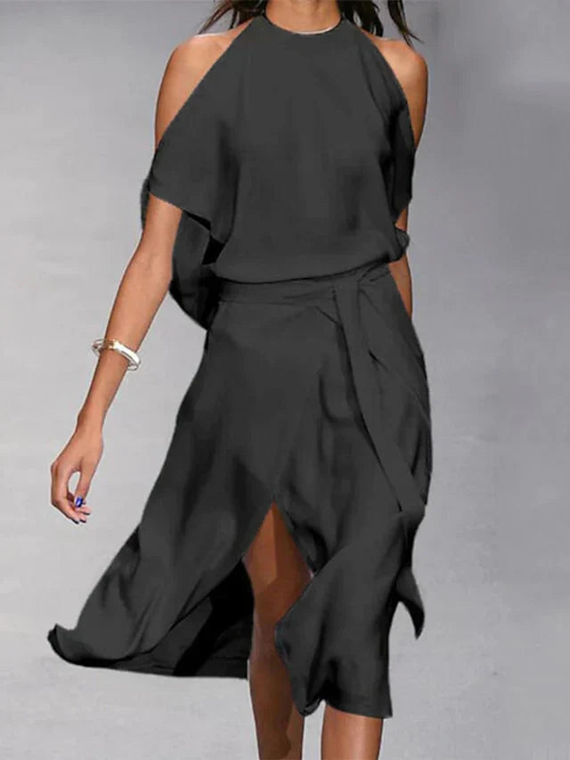 Chic women's summer midi wrap dress featuring a flattering sleeveless design, ideal for elegant wear.