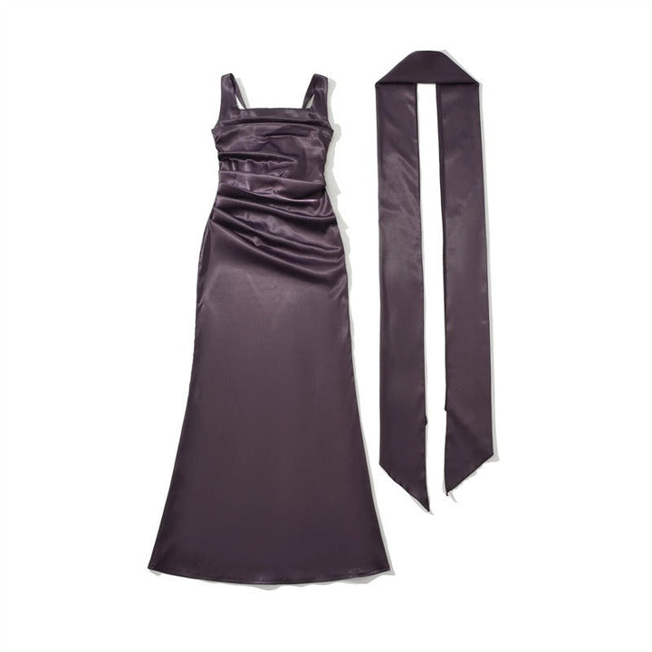 Women's elegant square neck long dress, a sophisticated choice for formal events and special occasions.