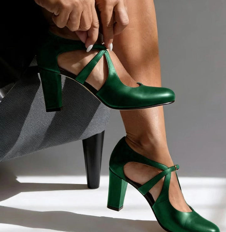 Women's comfortable strappy block heels for versatile fashion. Provides excellent support, ideal for work and dress shoes.