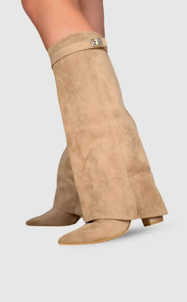 Classic formal tall boots for women, blending elegance with comfort for any occasion.