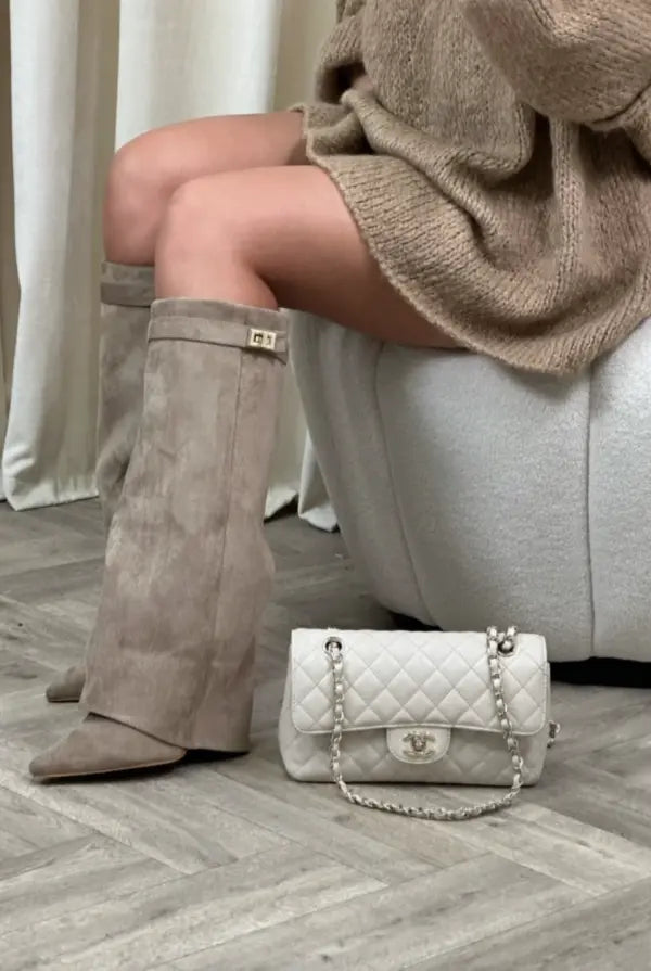 All-day comfort women's tall boots, elegantly styled for sophisticated looks and effortless wear.