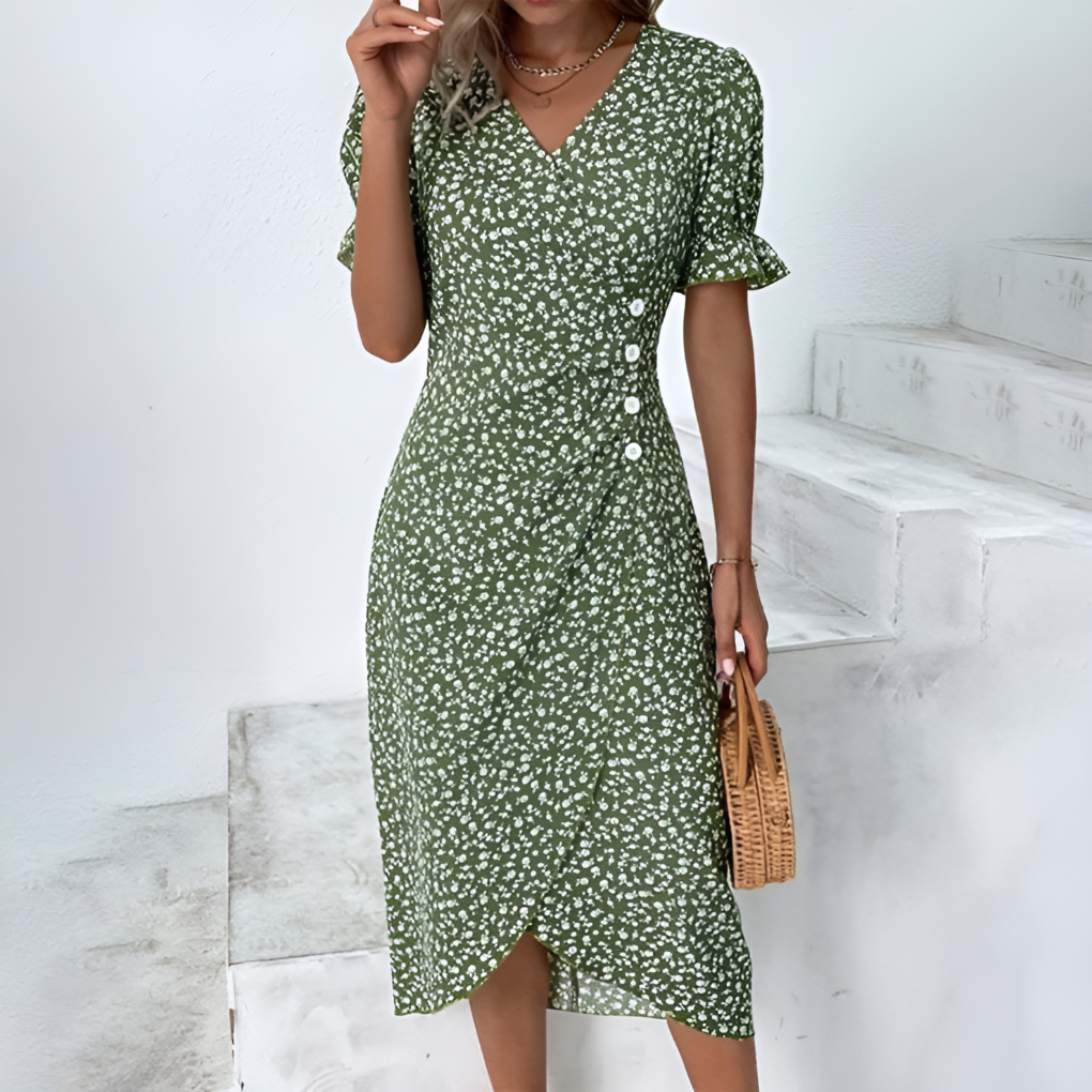Casual chic tiered maxi dress for women, ideal for summer vacations & elegant events.