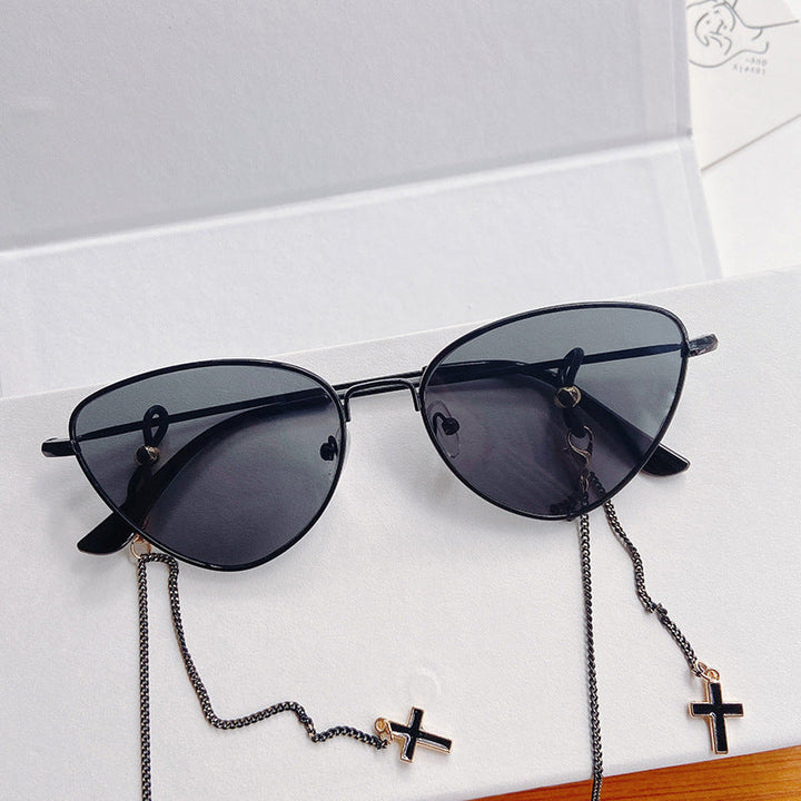 Unisex star glasses chain, an elegant accessory and practical glasses holder for daily wear.