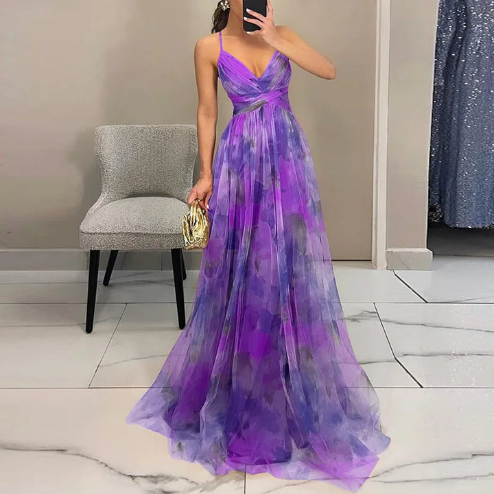 Occasion wear V-neck maxi dress, elegant flowing skirt, chic long dress for women.