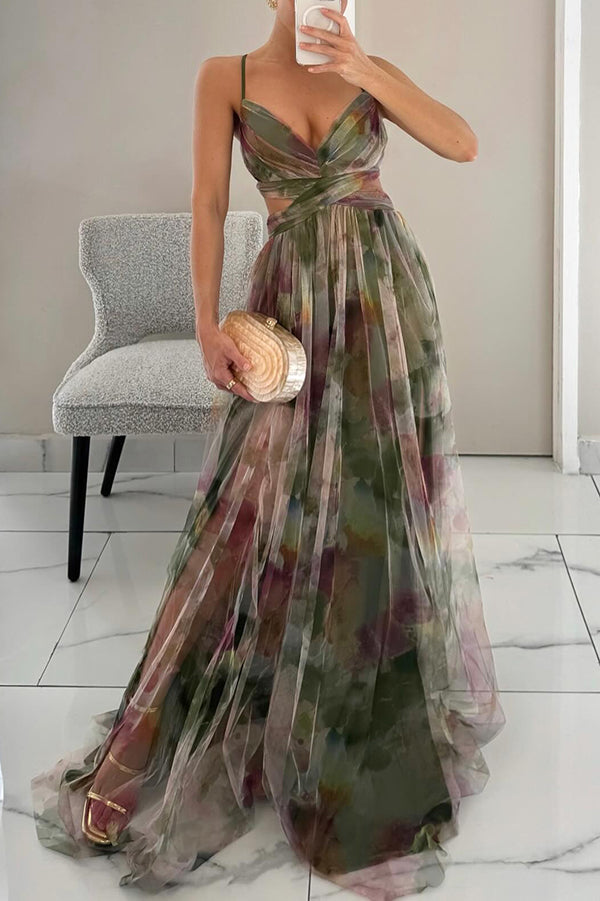 Flowing V-neck maxi dress for ladies, elegant summer occasion wear with a beautiful print.