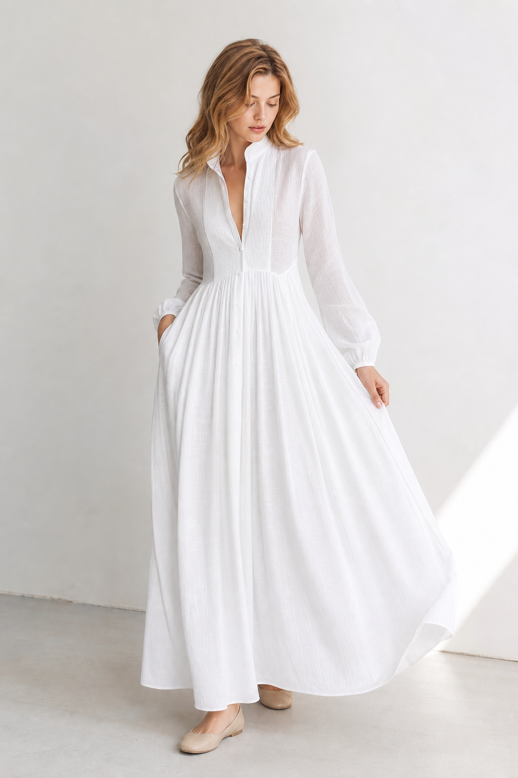 Flowy A-line maxi dress for women, elegant V-neckline & chic balloon sleeves.