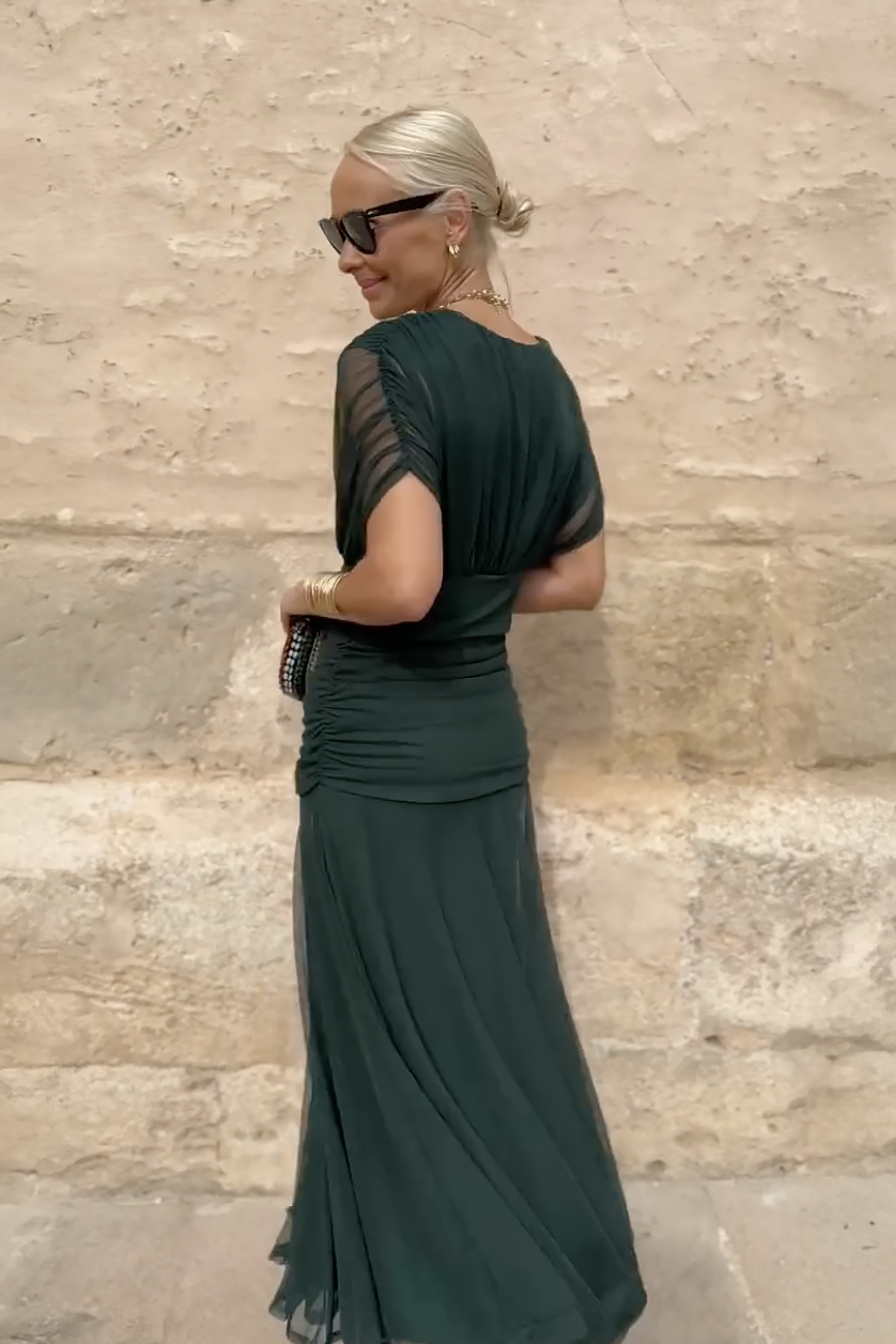 Stunning gradient V-neck maxi dress, an elegant women's party gown for evening special occasions.
