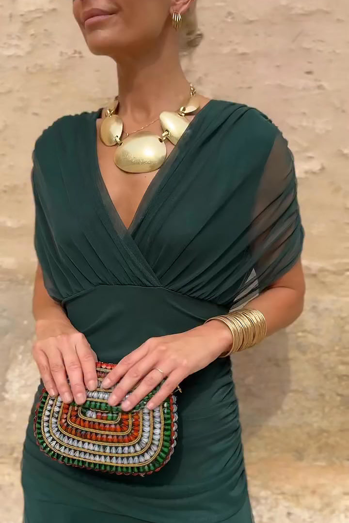 Chic gradient V-neck maxi dress, an elegant choice for women's fashion and evening parties.