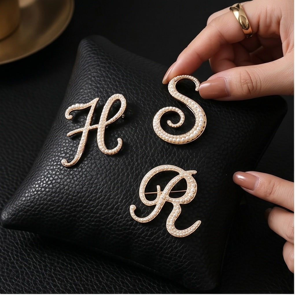 Beautiful pearl letter hair clip, a stylish gift for her.