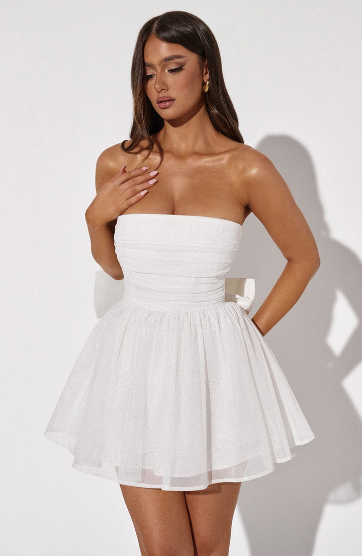 Trendy women's strapless mini party dress, ideal for celebrations and festive occasions.