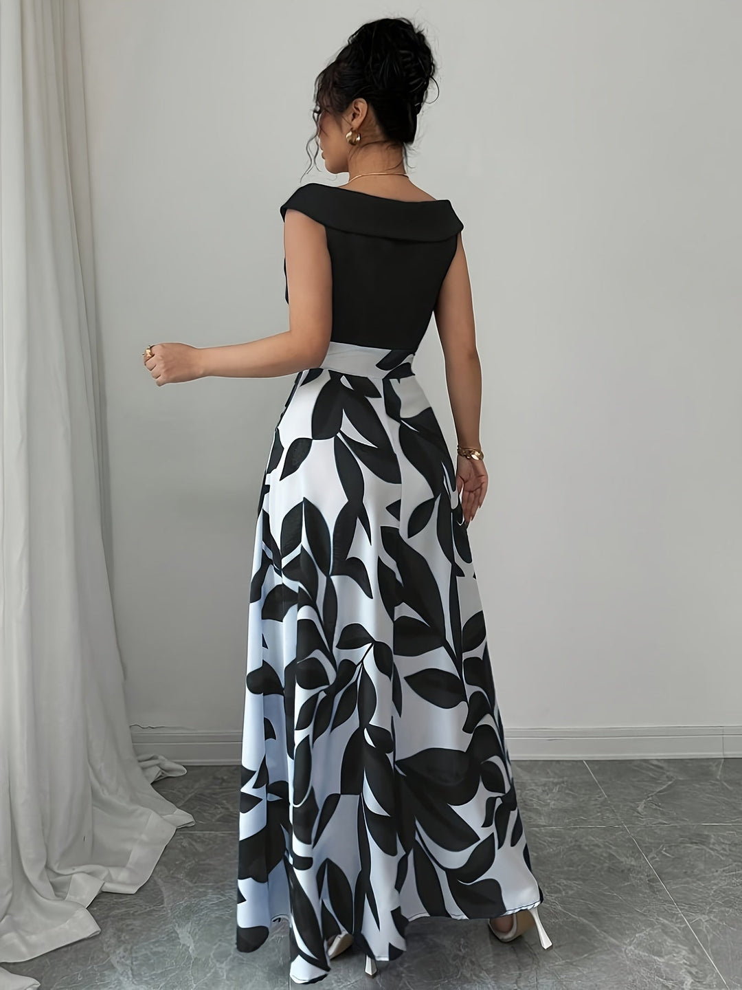 Women's elegant A-line maxi dress, a perfect formal evening wear or party dress for any special occasion.