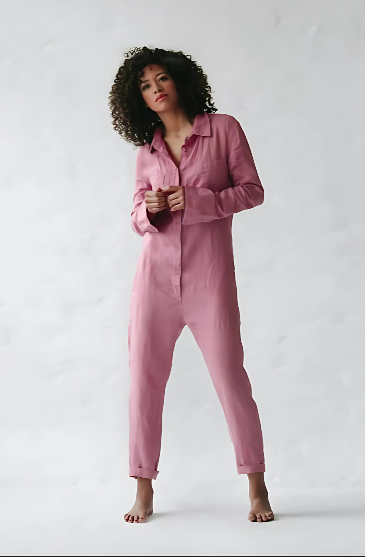 Elegant women's one-piece ankle-length jumpsuit for a chic and stylish look, ideal for summer.