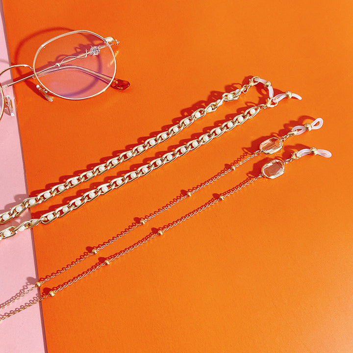 Beautiful beaded accessory chain for women. Elegant crystal jewelry for glasses or masks. Perfect fashion gift.