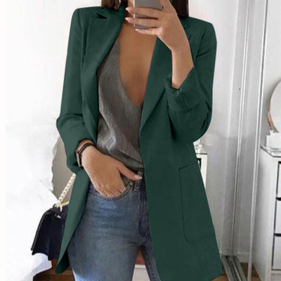 Elegant women's blazer for office wear, a sophisticated and professional ladies jacket.