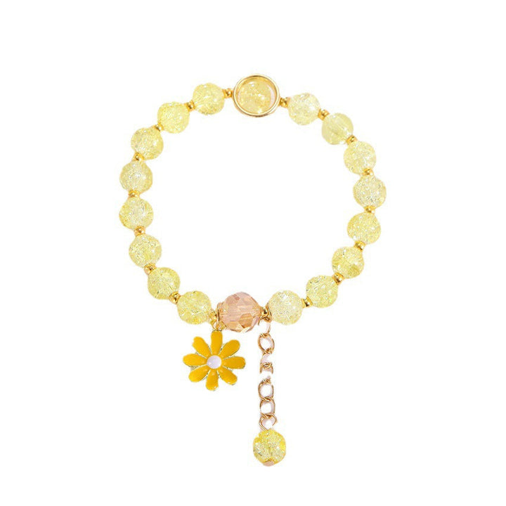 Flower pendant bracelet for women, made with radiant glass beads. Stylish and elegant fashion accessory.