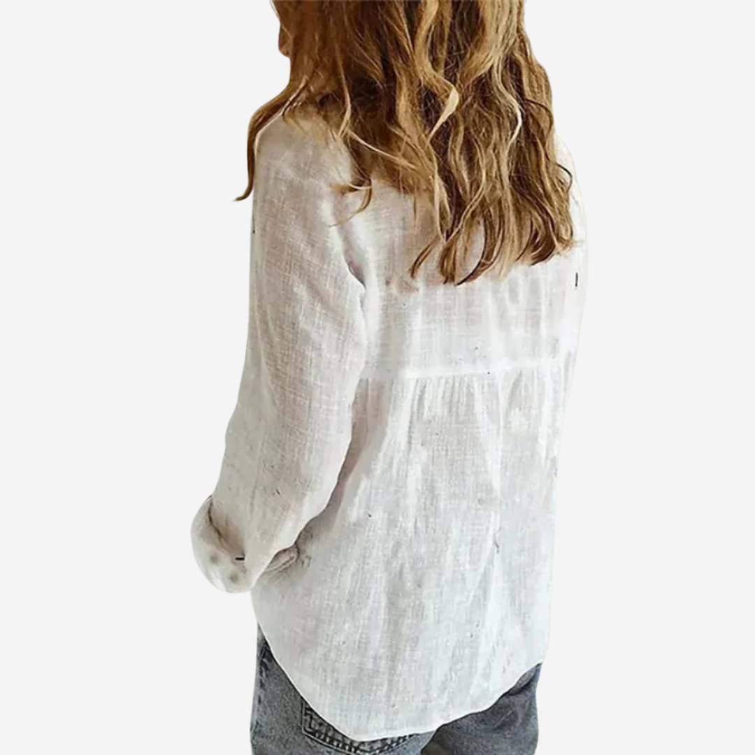 Chic women's casual button-down blouse with long sleeves, relaxed fit. Perfect for daily wear & summer style.
