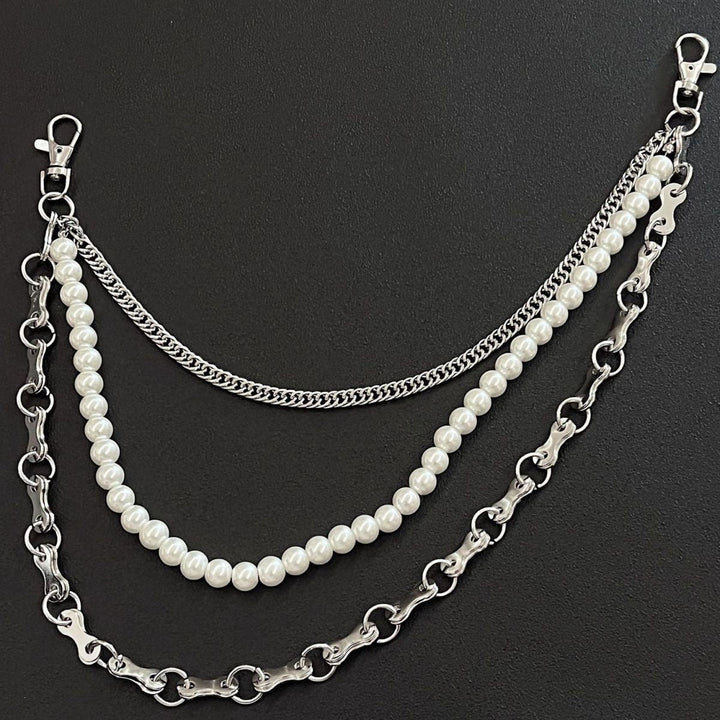Modern classic women's pearl & chain bracelet, a stunning fashion accessory with brilliant lustrous pearls.