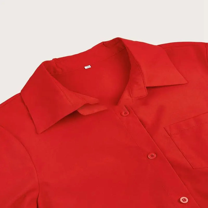 Women's elegant classic shirt dress. Button-down design, adjustable waist. Versatile for work or casual chic.