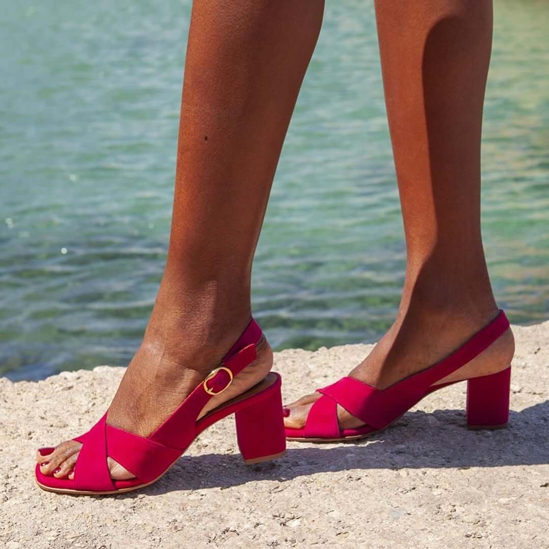 Slip-on comfort sandals for women. Elegant, supportive & lightweight summer shoes, perfect for everyday wear, travel & vacation.