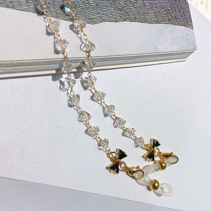 Elegant women's crystal pendant necklace, sparkling jewelry accessory for fashion and special occasions.