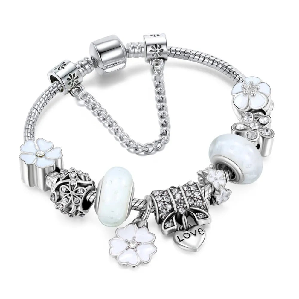 Minimalist women's love charm bracelet. Electroplated alloy, adjustable for a comfortable fit. Elegant accessory.