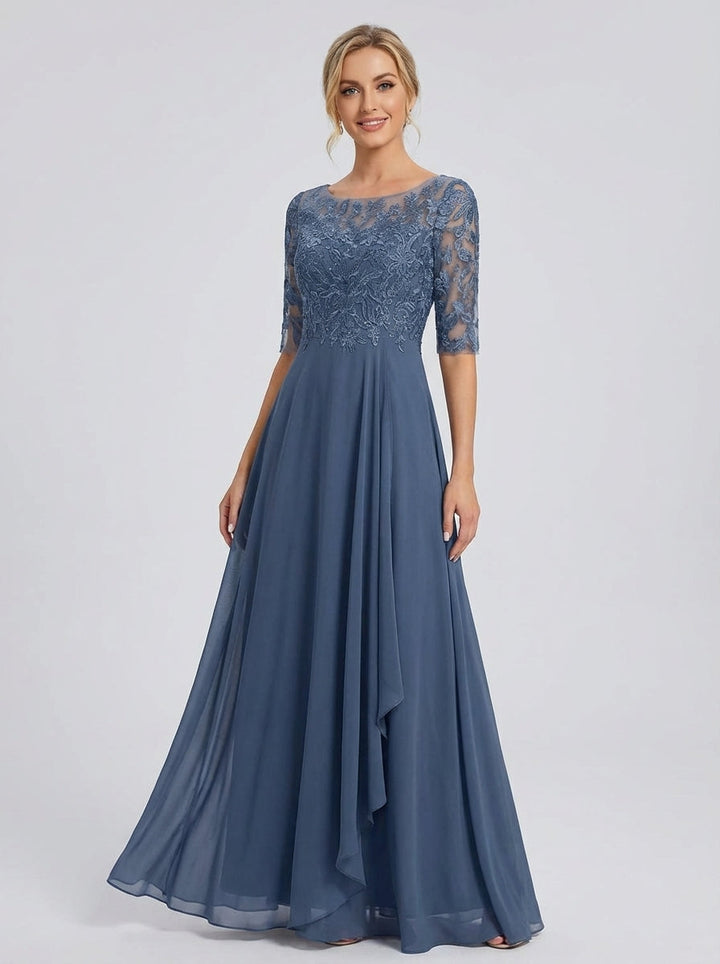 Stylish women's evening maxi dress. Elegant formal wear with half sleeves and a round neck for special occasions.