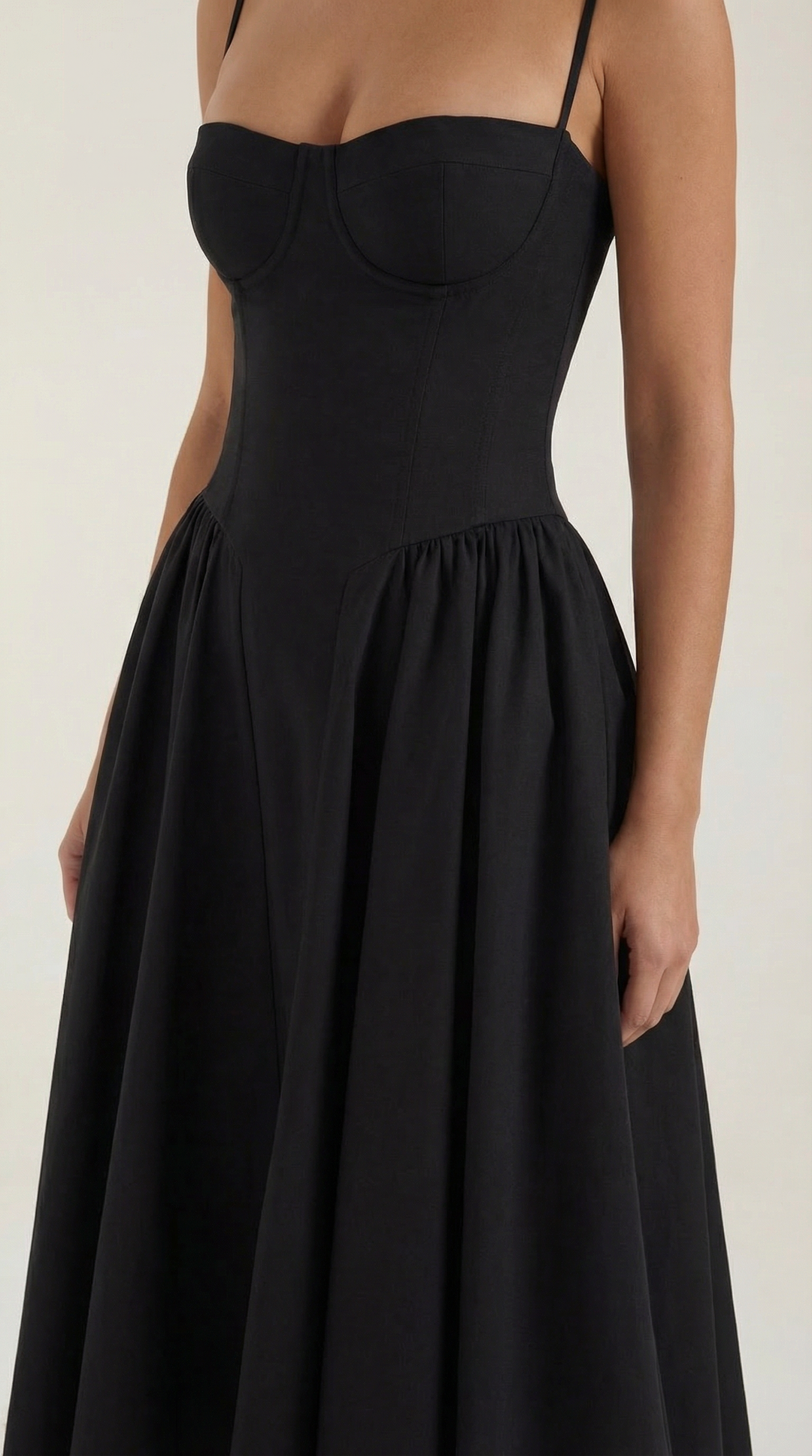 Floral print corset midi dress for women, with a romantic sweetheart neckline.