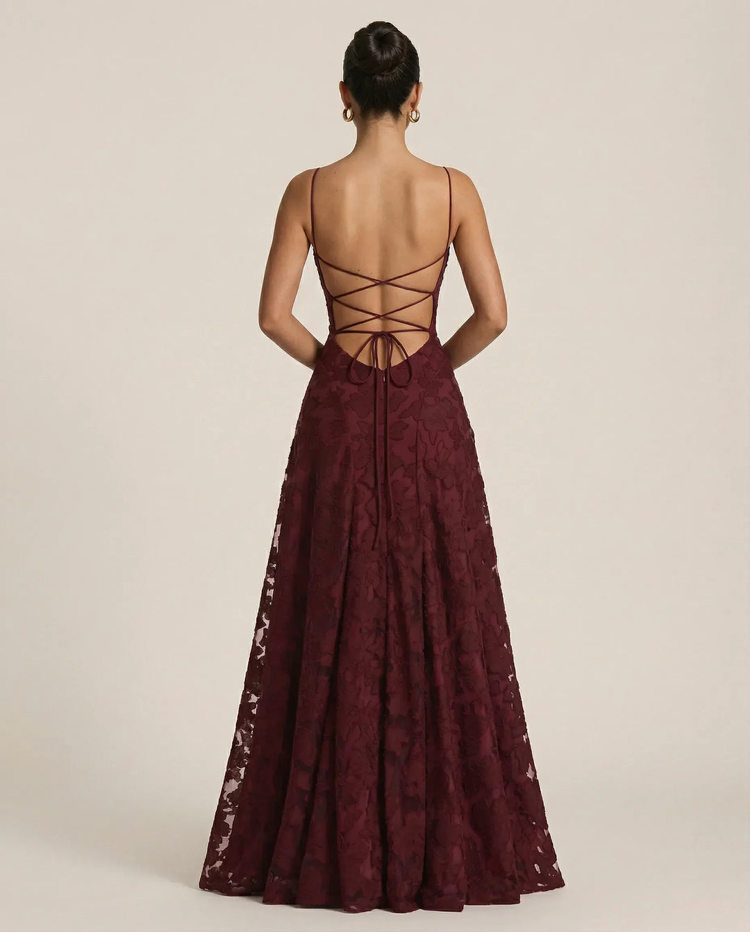 Feminine floral occasion dress for women, a flowing silhouette ideal for elegant evening events & parties.