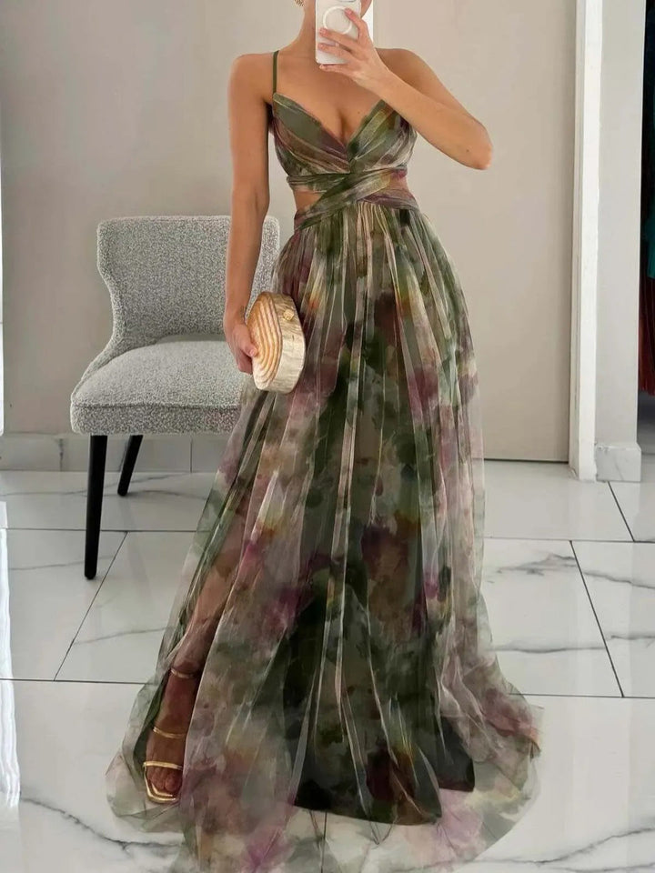 Elegant women's floral maxi dress, perfect for wedding guests, special occasions, or a chic summer evening gown.